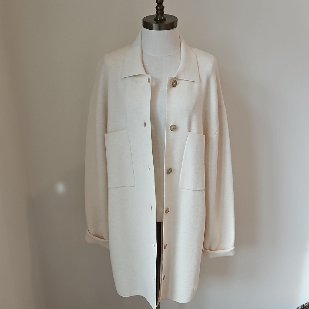 Babaton Society Women's Cream Button-Up Sweater